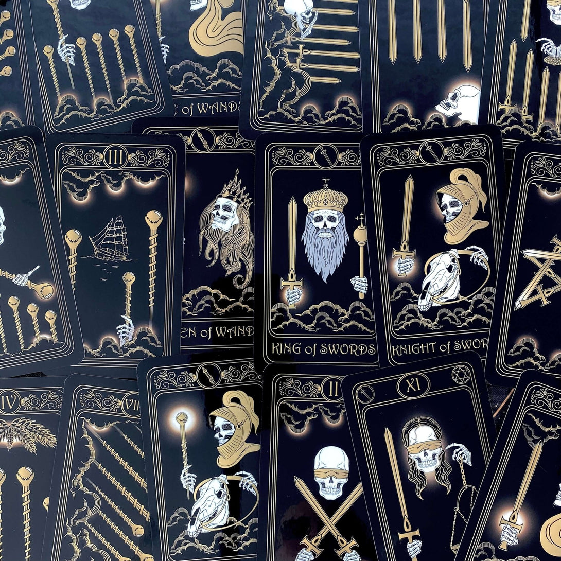 Gold Skull Tarot Deck - Dark Forest Tarot Cards