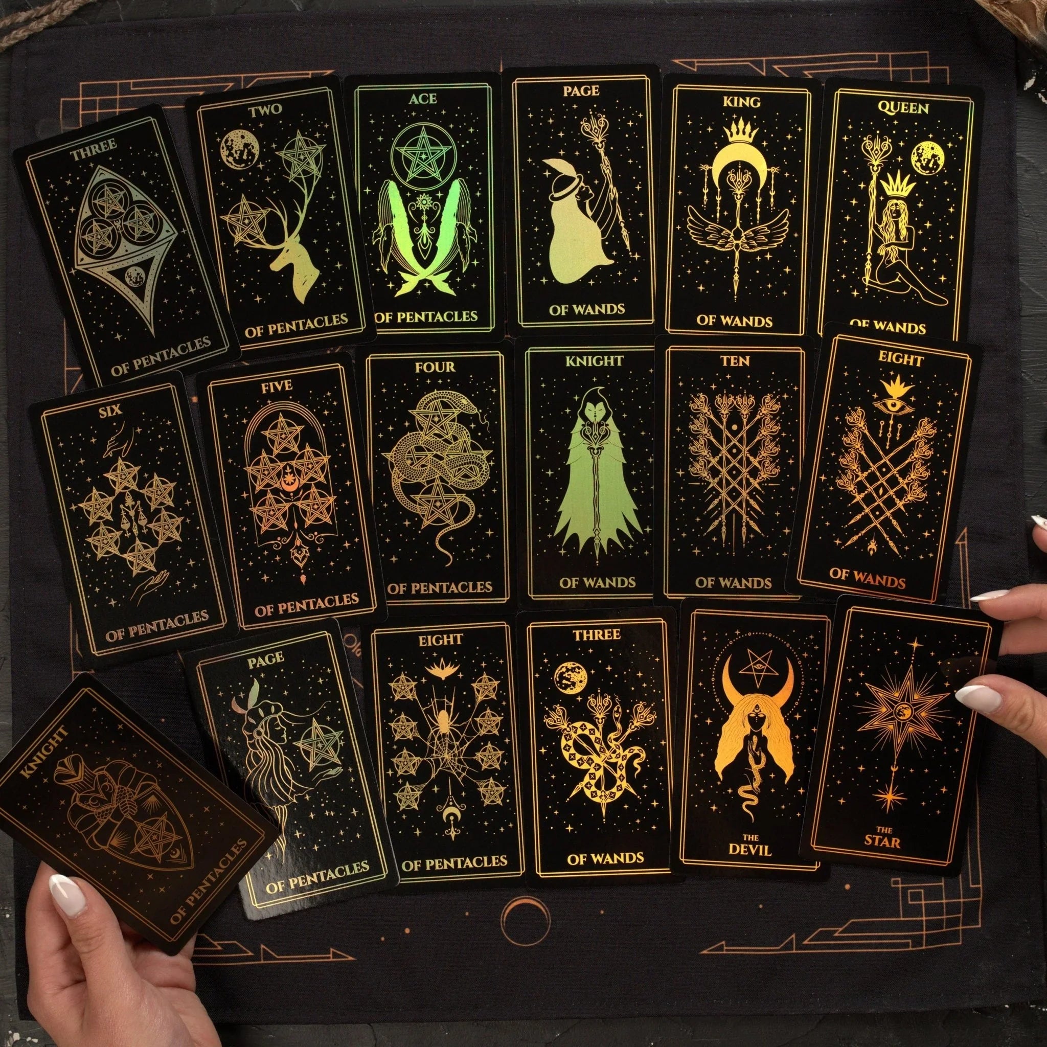 ムーンライトタロットカード — ゴールド箔 – Dark Forest Tarot Cards