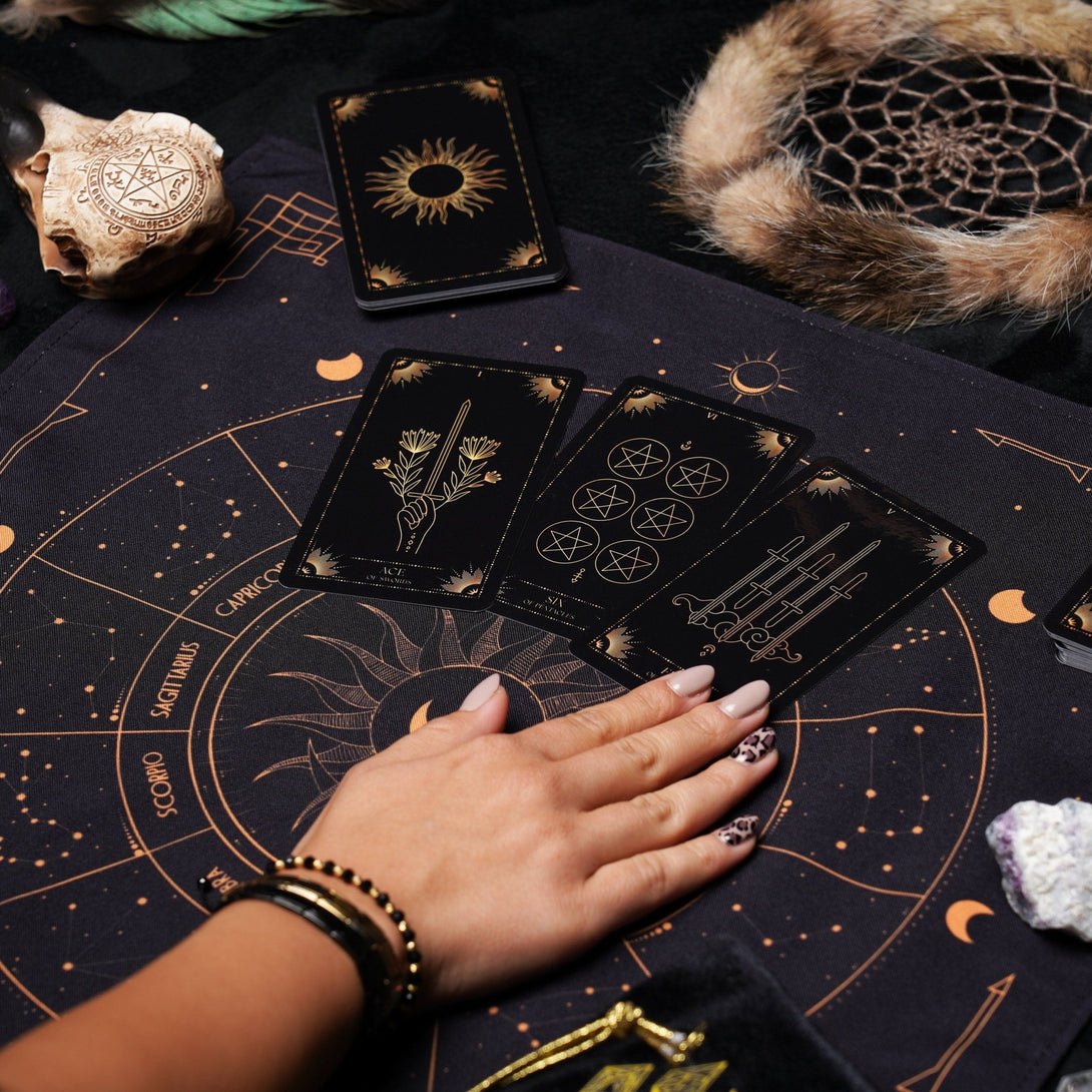 Set Black Gold Tarot Bag & Tarot Cloth for Tarot Cards - Dark Forest Tarot Cards