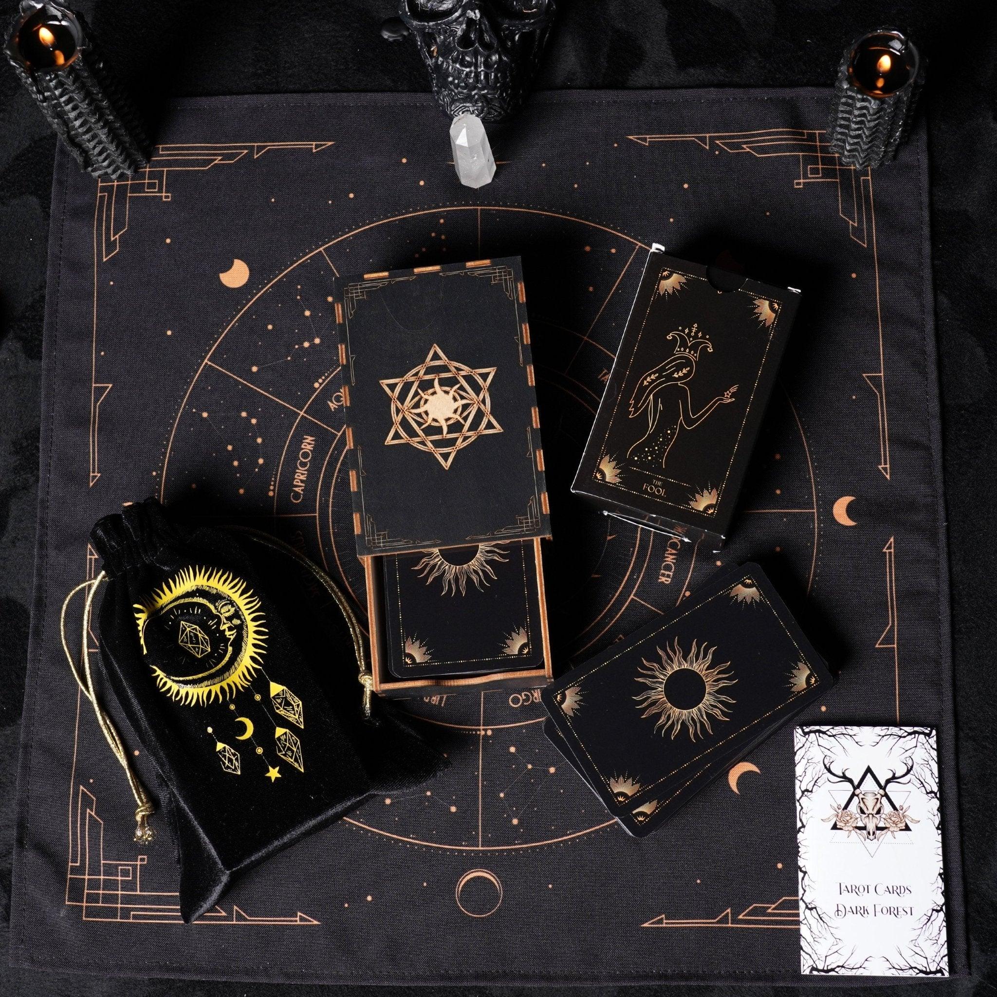 sunlight-tarot-deck-808700.jpg