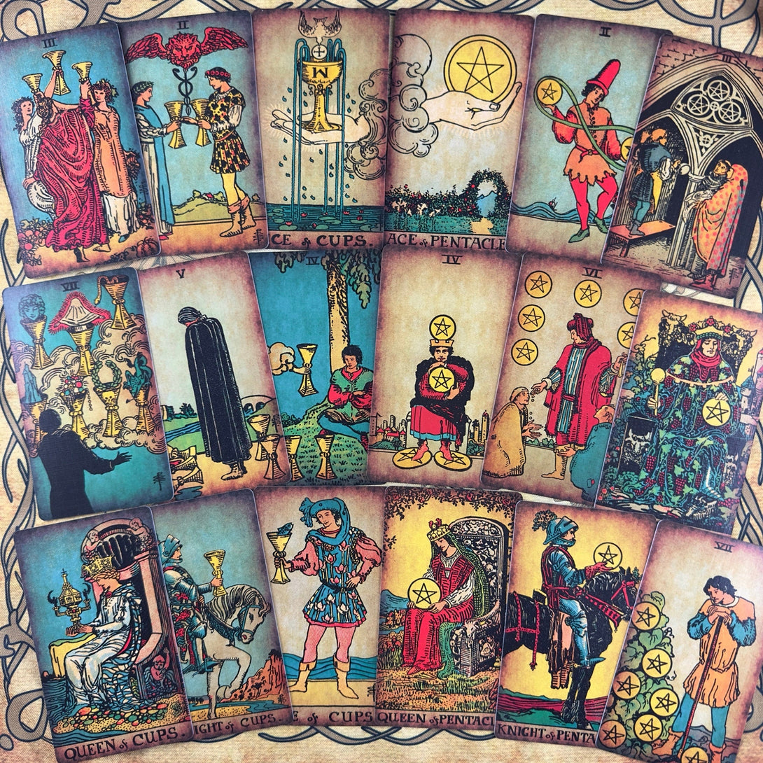 The Rider Waite Borderless Vintage Eco Linen Cardboard - Dark Forest Tarot Cards